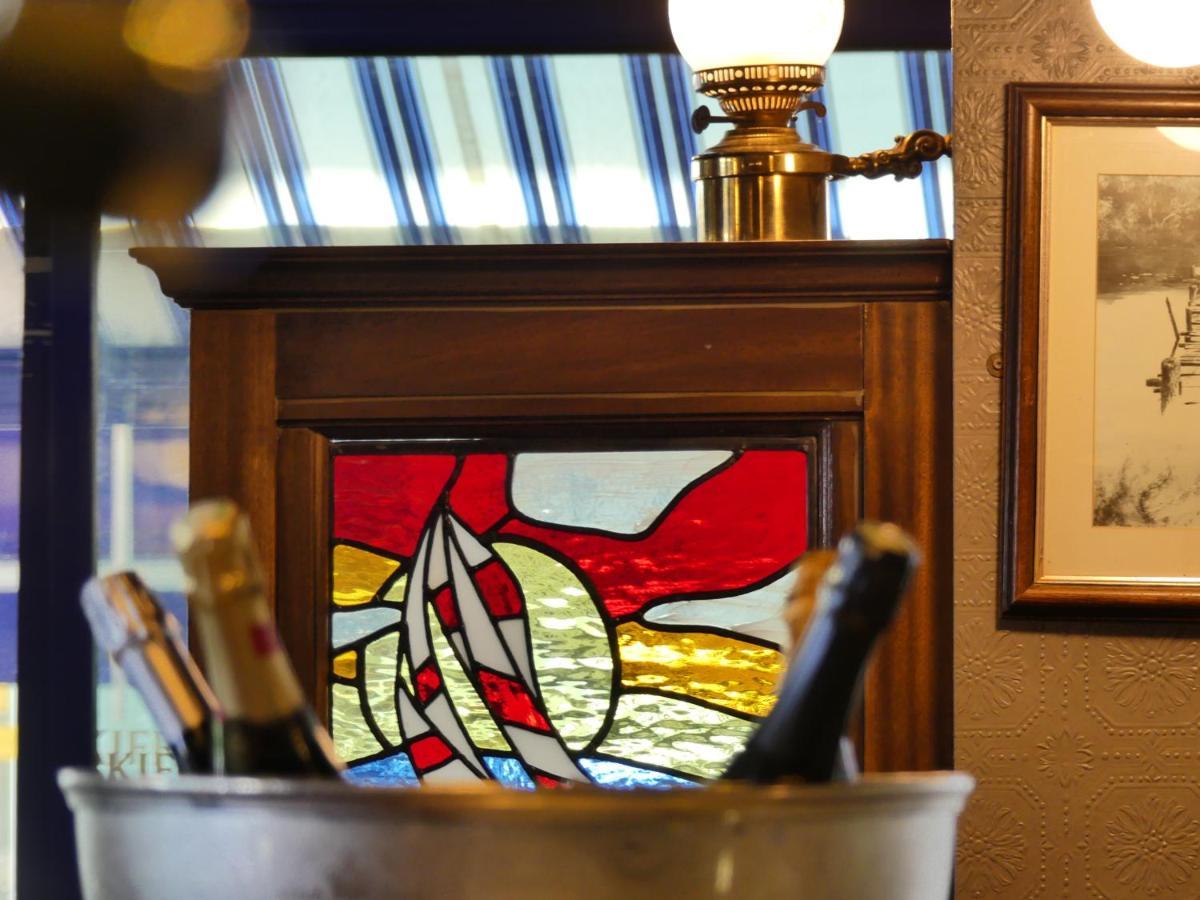 Hotel Beau Rivage エクスレバン エクステリア 写真